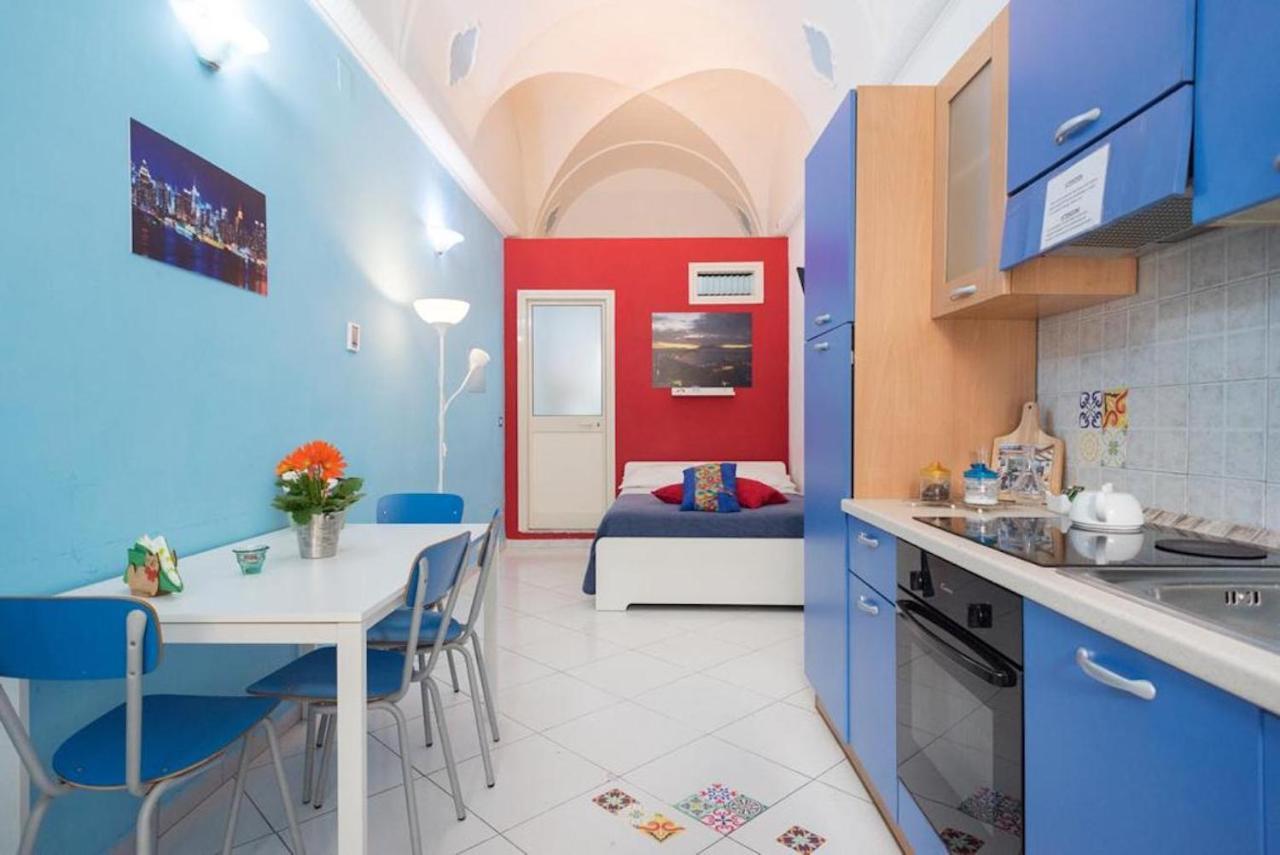 Ferienwohnung Bobbo House Ii, La Finestra Sugli Scavi Neapel Exterior foto