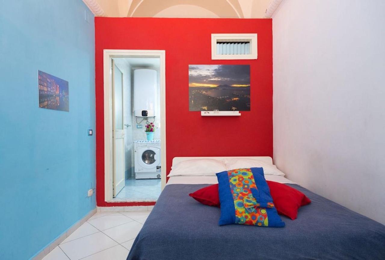 Ferienwohnung Bobbo House Ii, La Finestra Sugli Scavi Neapel Exterior foto