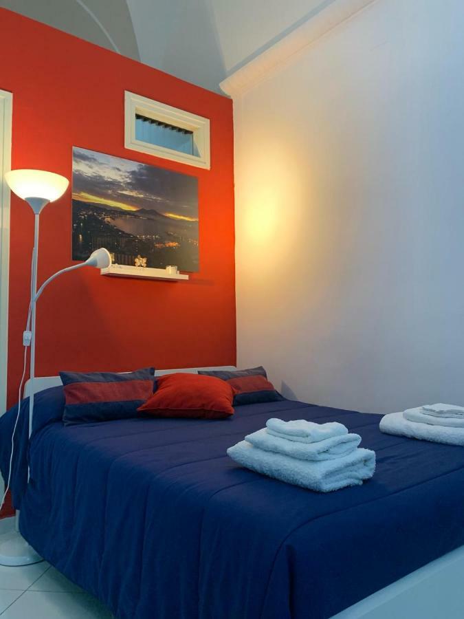 Ferienwohnung Bobbo House Ii, La Finestra Sugli Scavi Neapel Exterior foto